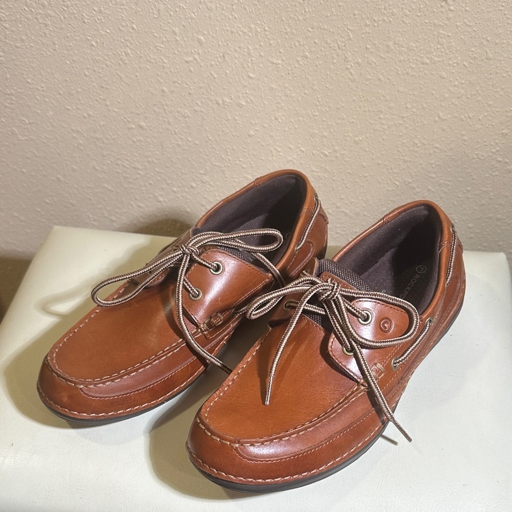 Rockport boat shoes size 7 1/2